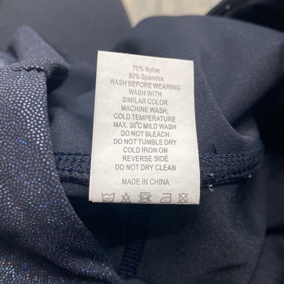 Zyia blue metallic leggings size 2 - Picture 9 of 11